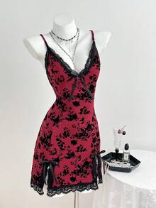 Elamini 女士蕾丝植绒V领吊带休闲连衣裙，适合度假、春夏穿着 - 酒紅色 - 查看 4