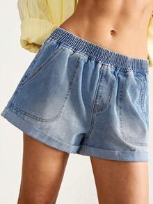 Bohemela 新款大码女式牛仔短裤，宽松版型，高腰设计，松紧腰带，卷边裤脚，后袋饰有星形图案刺绣贴花，蓝色牛仔短裤，Y2K音乐节穿搭。夏季女装，沙滩装，度假装，女士牛仔短裤，夏季牛仔短裤，女士牛仔短裤，夏季水钻牛仔短裤 - 淺色水洗藍 - 查看 7