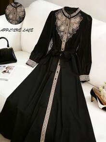 GlowEve 女士优雅黑色长裙，饰有金色编织缎带滚边和腰带设计，适合约会、派对、聚会、新年假期、中东节日等场合。 - 黑色和金色 - 查看 1