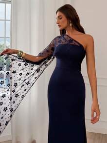SHEIN Elenzya Đầm maxi đuôi cá màu xanh hải quân trơn, gợi cảm, phối ren, kiểu cổ yếm, hở lưng, có đường xẻ xương cá phía trước, dây buộc dài, thích hợp cho tiệc tùng, Halloween, Giáng sinh, các sự kiện ngày lễ, hẹn hò, tựu trường, dạ hội, đi làm, thường ngày, ngày Quốc khánh, kỳ nghỉ, đi biển, đầm maxi thanh lịch. - Màu vàng - Xem 5