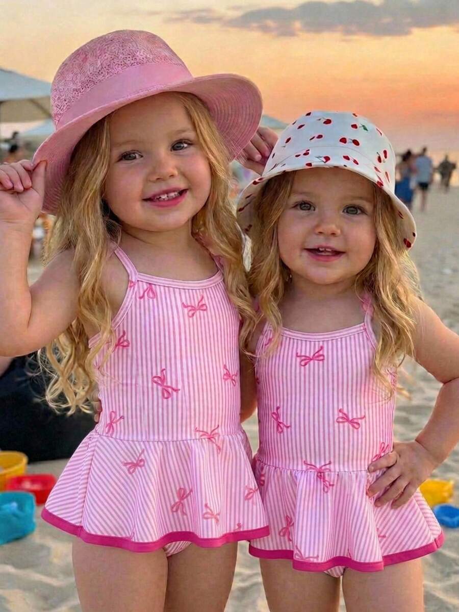 SHEIN Baby Girl Striped Bow Print Ruffle Casual Beach Vacation Spaghetti Strap One-Piece Swimsuit - Red - View 1