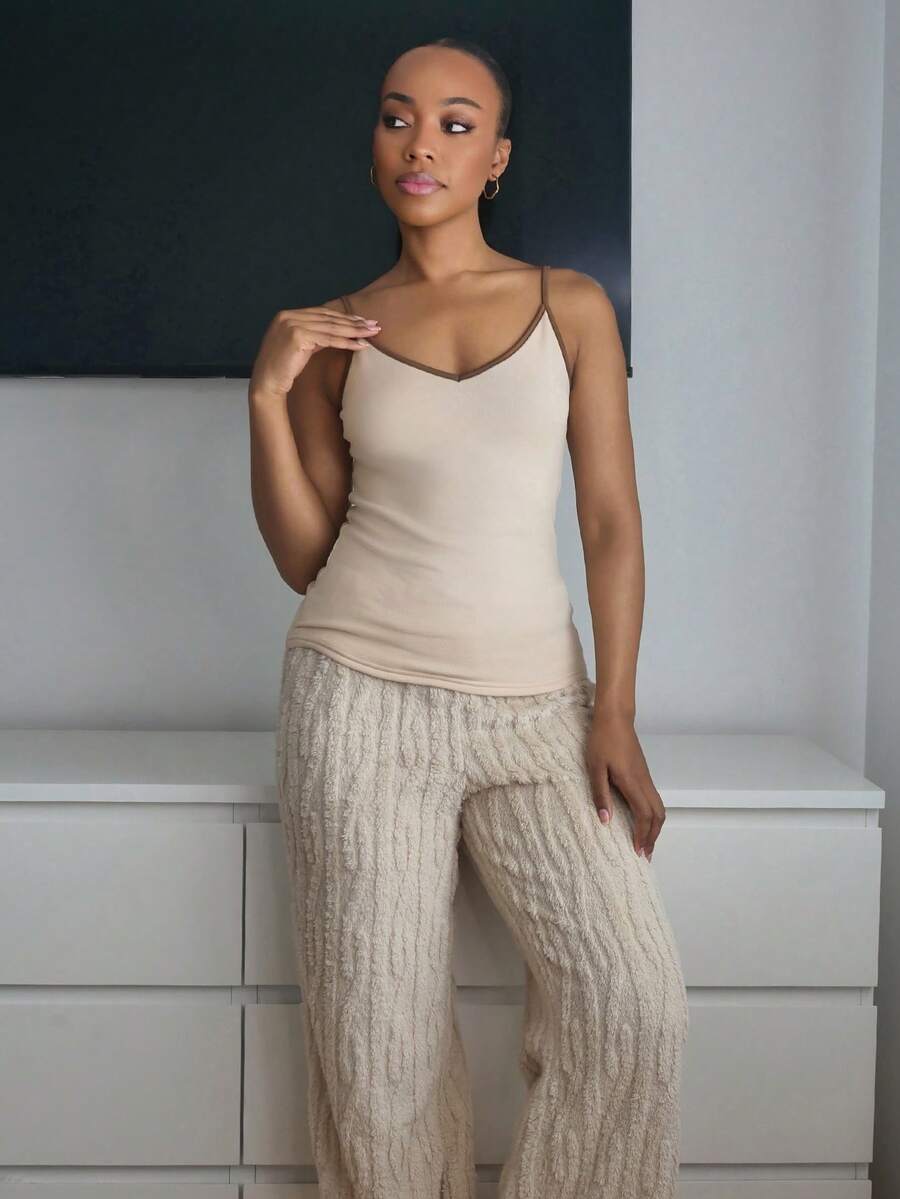 Yess Loren 女式秋冬罗纹饰边休闲保暖内衬吊带背心 - 杏色 - 查看 1