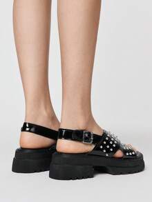 ROMWE Grunge Punk Women's Silver Criss-Cross Strap Roman Sandals, Punk Riveted Platform Wedge Summer Beach Vacation Shoes Y2K 2000s Style - Black shiny leather - View 5