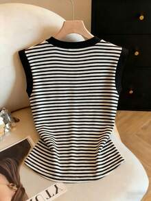 Franclia 女士休闲黑白条纹印花V领金属质感舒适时尚背心，时尚休闲通勤装、商务办公装、百搭时尚日常休闲装、都市教师职业装 - 黑與白 - 查看 2
