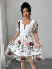 SHEIN Elenzya Đầm ngắn tay màu trắng phối lưới hoa hồng thanh lịch dành cho nữ, kiểu dáng thường ngày, thích hợp cho kỳ nghỉ, đi chơi, hẹn hò, dự tiệc, dã ngoại. - trắng - Xem 4