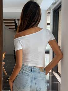 DAZY 女士方领短袖修身T恤露脐上衣，可爱Y2K风格 - 白色 - 查看 5