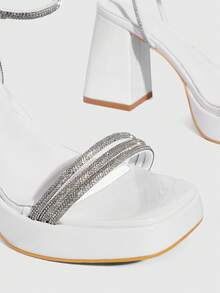 CUCCOO SZL Sandalias de mujer con tira de tobillo y punta cuadrada con rhinestones para Navidad - Blanco - Ver 5