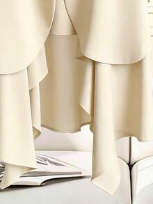 Franclia Áo khoác cardigan dáng lửng không tay cổ chữ V vạt lệch, phối nhiều mảnh vải, dành cho nữ. - Màu be - Xem 3