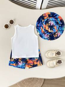 SHEIN Playful Pals 3 pièces Ensemble d'été pour bébé garçon, débardeur blanc avec imprimé lettres à la mode, short de plage avec imprimé palmiers, chapeau assorti. Convient pour les vacances à la plage, le port décontracté quotidien, les activités extérieures - Multicolore - Voir 2