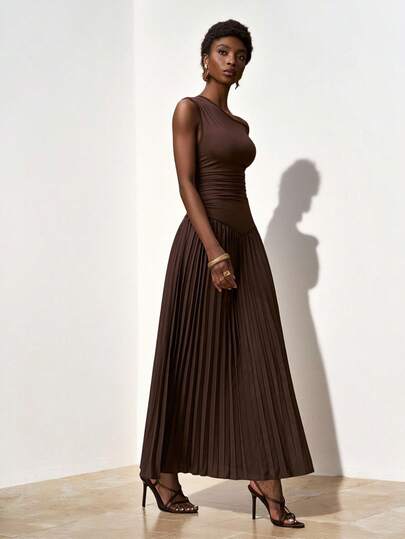 Zivah 2026春夏新款音乐节、复活节、圣帕特里克节、情人节、约会、西部风情、游牧风、生日派对、毕业典礼、大学、学生、日常穿着、百搭基础款、休闲、度假、邮轮旅行、海滩、日光浴、爆款、街头风、婚礼宾客波西米亚风、通勤、早午餐、机场、派对、假日郊游、办公室、优雅不对称肩部拼接褶裥下摆长款棕色针织连衣裙