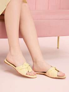 CUCCOO DOLLMOD Sandalias planas cómodas de color amarillo claro para damas, sandalias con suela con lazo de estilo dulce - Caqui claro - Ver 5