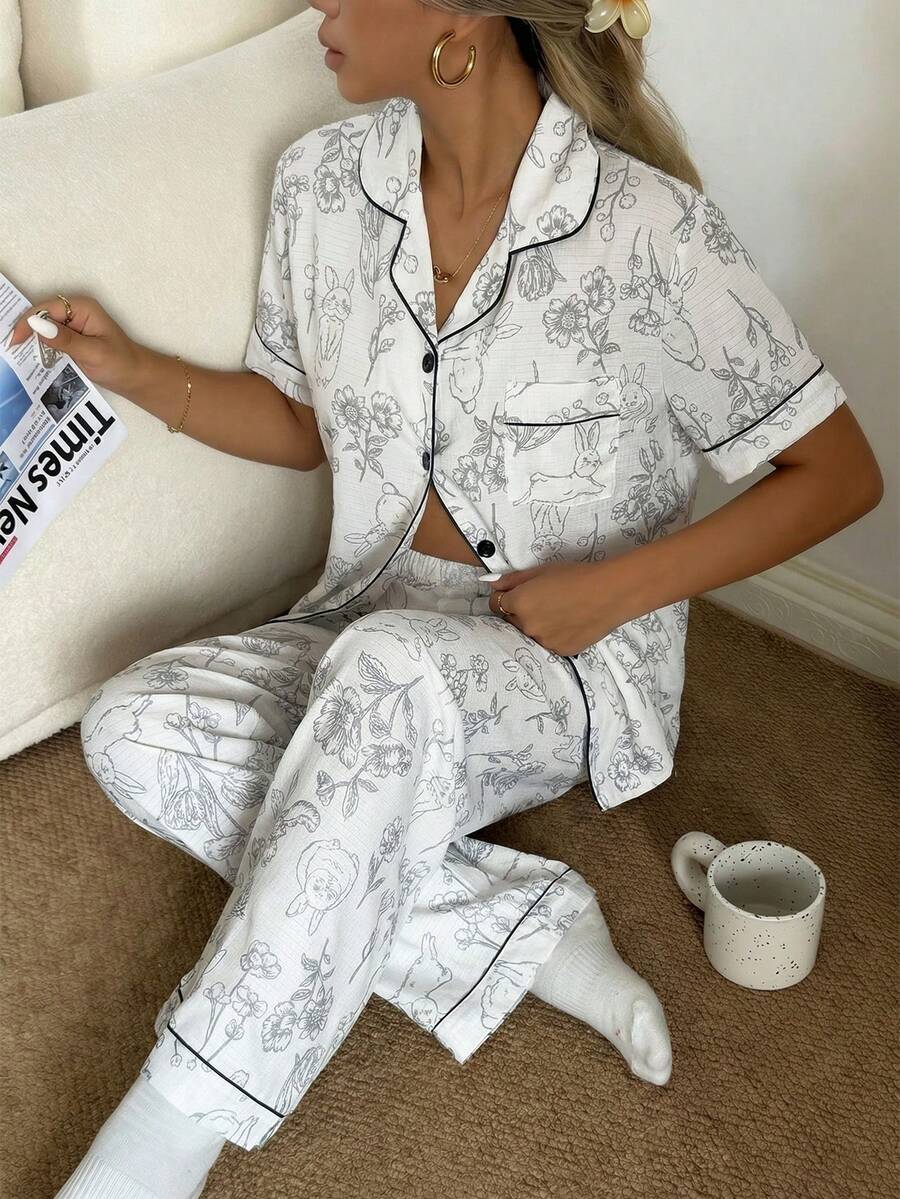 SHEIN 泡泡褶皱花卉兔子印花短袖睡衣套装 - 白色 - 查看 1