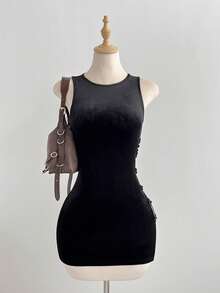 Elamini Casual Velvet Metal Buckle Slit Sexy Black Dress For Women - Black - View 4