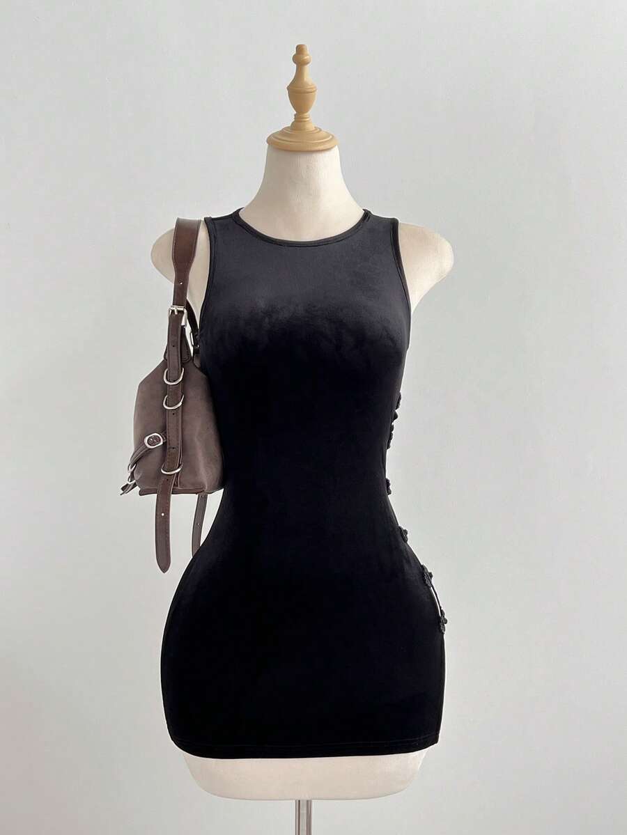 Elamini Casual Velvet Metal Buckle Slit Sexy Black Dress For Women - Black - View 1