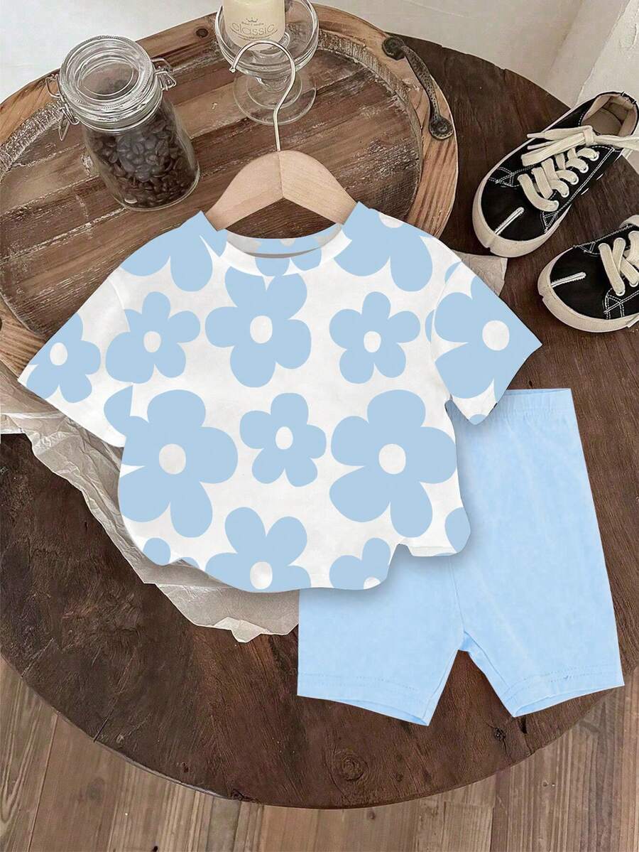 SHEIN 一套女童休闲甜美可爱蓝白碎花短袖圆领T恤和短裤套装,适合春夏户外穿着 - 彩色 - 查看 1