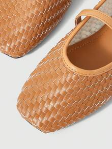 Sleekvia Women's New Fashion Woven Slip-On Flat-Bottomed Square Toe Shoes - Camel - View 4