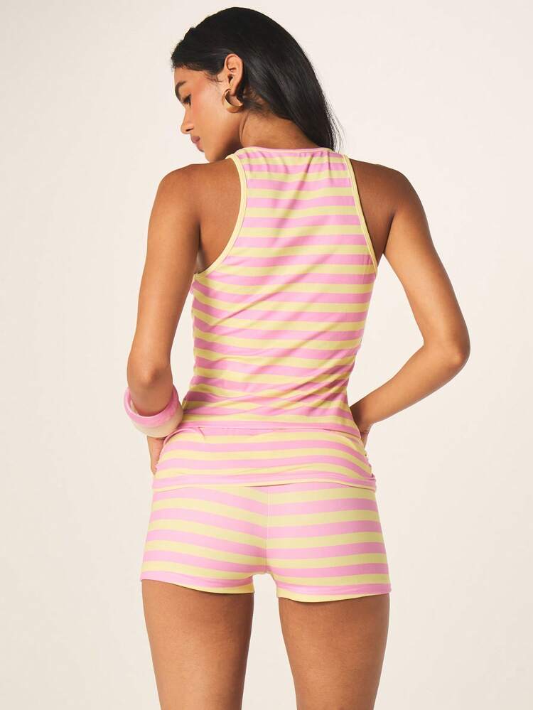MISSGUIDED Striped Tank Top And Shorts Two Piece Co Ord Set Casual Summer Matching Outfit Horizontal Stripe Pattern Sleeveless Crop Top With High Waisted Short Bottom