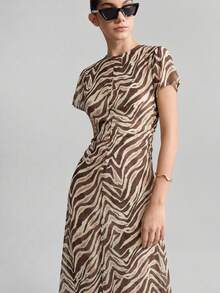 Ontre 2026 SS 新款女款斑馬紋長洋裝，優雅都市風，商務休閒適用於海灘、度假、鄉村音樂節 - 彩色 - 查看 3