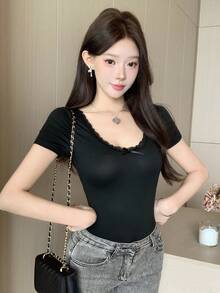 DAZY 女士夏季蕾丝拼接蝴蝶结装饰修身吊带背心，休闲性感款 - 黑色 - 查看 7