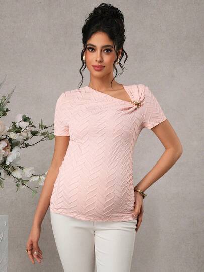  SHEIN 孕妇优雅不对称领口 3D 玫瑰金纽扣装饰短袖T恤