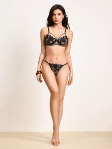 Hourtrue 一套两件装女士黑色猎豹纹刺绣百合花性感内衣套装，可调节肩带女士文胸和丁字裤，舒适家居风女士露脐睡衣两件套 - 黑色 - 查看 3