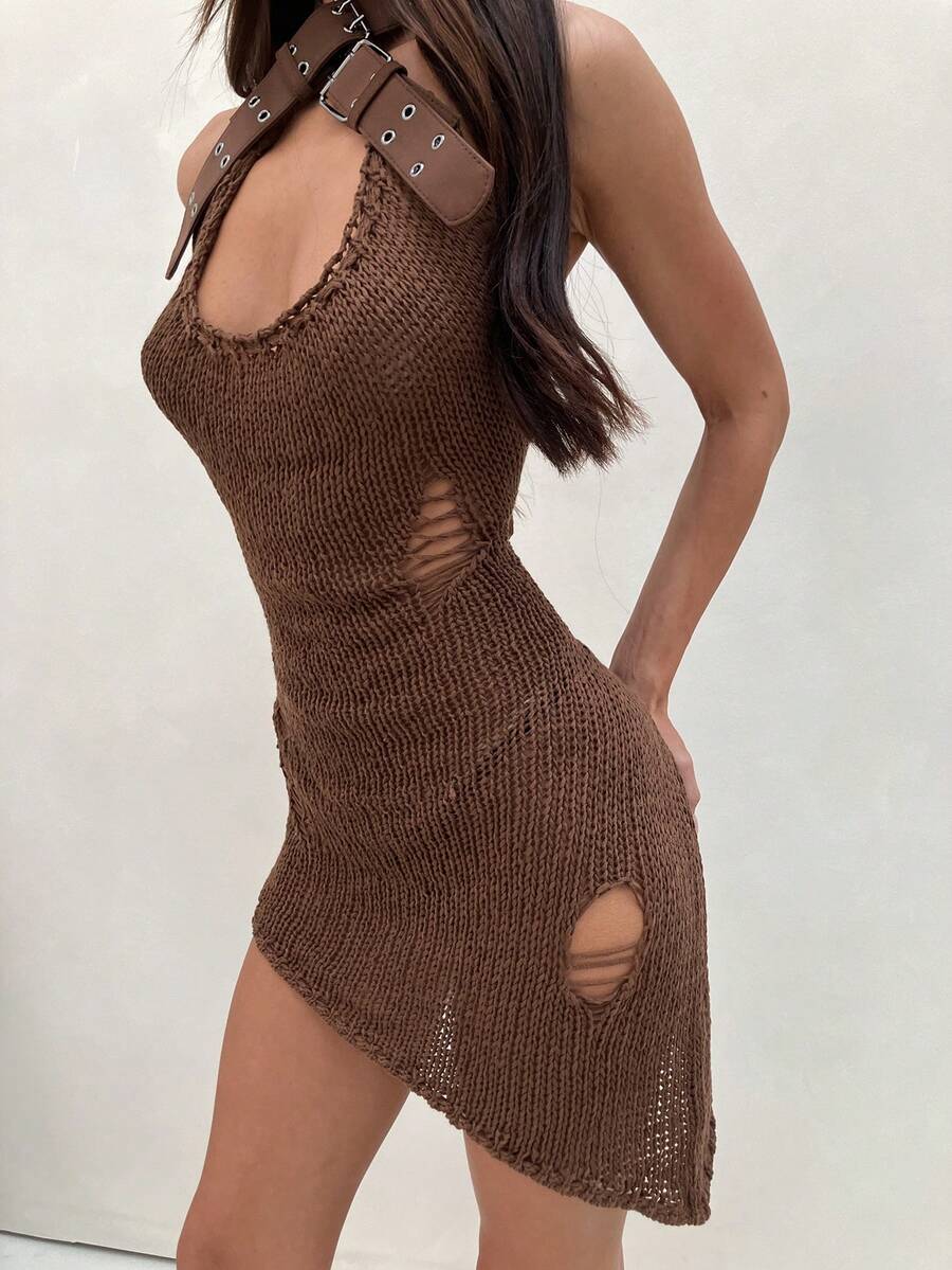 Aloruh 女士春夏新款棕色优雅性感时尚前卫Y2K波西米亚风千禧辣妹音乐节海滩度假镂空针织露背不对称下摆毛衣连衣裙 - 棕色 - 查看 1