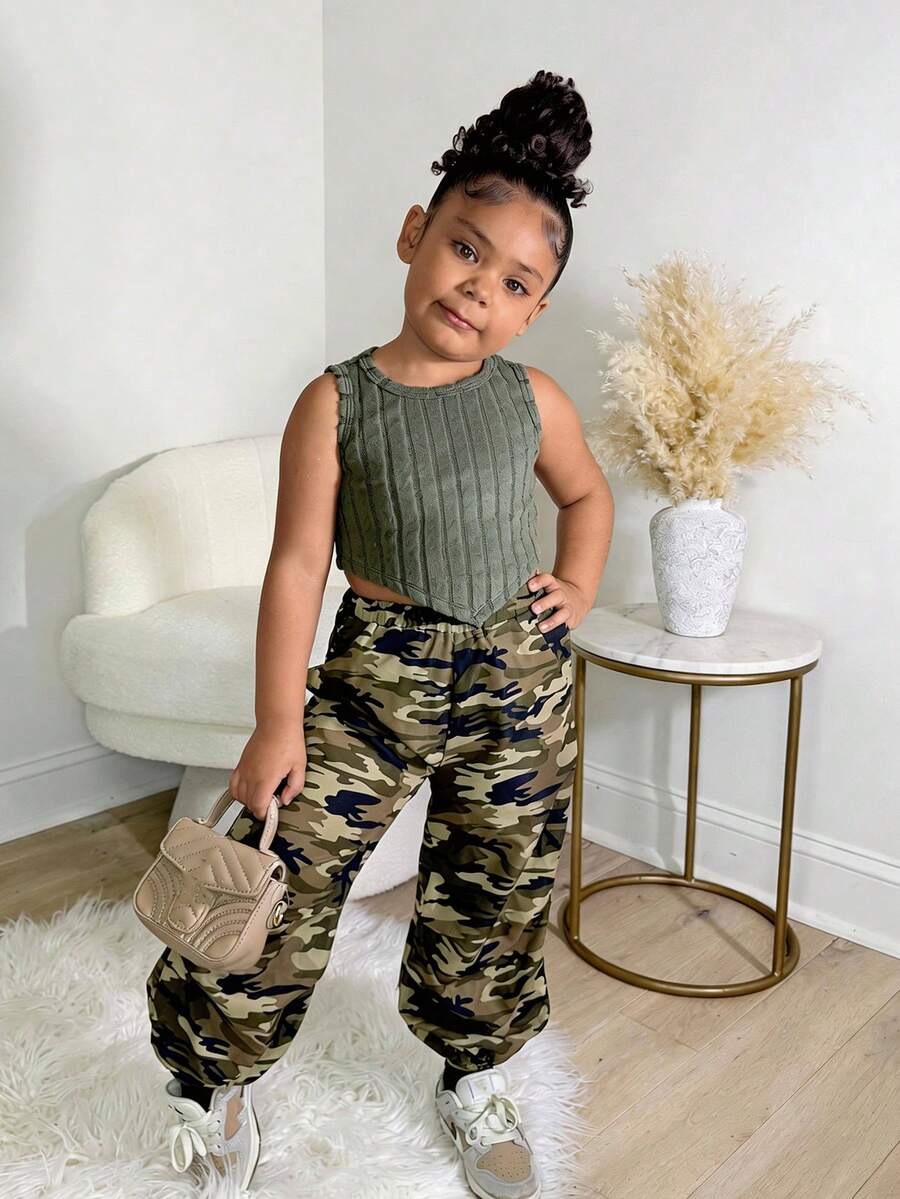 女童休闲迷彩针织背心和迷彩工装裤套装 - 綠色 - 查看 1