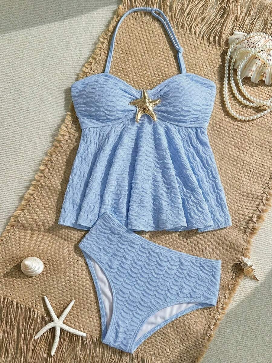 SHEIN 少女休闲度假纯色浅蓝色针织面料金属海星装饰泳衣两件套,挂脖比基尼泳衣套装,适合度假、海滩穿着,蓝色两件套,蓝色女童泳衣,浅蓝色两件套海星泳衣 - 藍色 - 查看 1