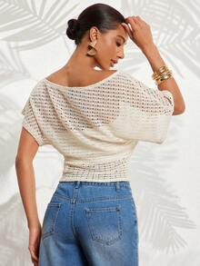 Amorya Áo thun lệch vai nhún bèo, thiết kế nhún eo, dáng rộng thoải mái, áo croptop ngắn cơ bản thời trang tối giản hiện đại, áo croptop móc len cho nữ, áo khoét lỗ, áo dệt kim cho nữ, áo lưới trắng, áo đục lỗ, áo lệch vai, áo dệt kim, áo một tay, áo choàng, áo len lệch vai, áo khoác ngoài dệt kim, áo len lệch vai, áo len mùa hè cho nữ, trang phục đồng quê cho nữ, trang phục công sở cho nữ, trang phục mùa hè cho nữ, áo len nữ. - Màu be - Xem 3