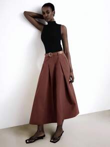 Maija 夏季新款红木色橙红色大喇叭裙，采用精致的褶裥工艺，配有侧袋和可拆卸PU皮革金属腰带，是一款百搭的Y2K风格连衣裙，适合办公室、社交活动和正式场合穿着。 - 紅木色 - 查看 12