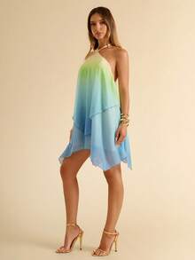 SHEIN BAE 女士休闲度假蓝绿渐变不对称下摆露背吊带迷你连衣裙，适合休闲度假、海滩度假、姐妹聚会、周末休闲度假、沙滩装、度假装、蓝绿渐变连衣裙、Y2K风格、音乐节连衣裙 - 淺藍色 - 查看 3