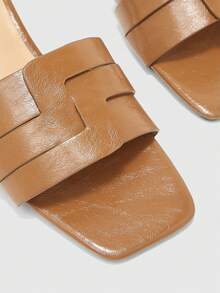 CUCCOO BIZCHIC Sandal Hak Tinggi Wanita Warna Cokelat dengan Tali Silang, Sandal Hak Tinggi Nyaman dengan Ujung Persegi, Gaya Sandal untuk Perjalanan Musim Panas - Coklat - View 8