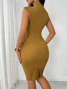 Xyvia 女士纯色立领镂空交叉裹身收腰褶裥修身连衣裙，适合新年穿着 - 咖啡棕 - 查看 2