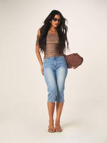 MISSGUIDED Quần jean lửng nữ cạp cao, màu xanh nhạt, chất liệu denim co giãn, dáng ôm, thích hợp cho mùa hè và xuân. - Màu xanh lam - Xem 3