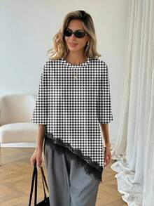 SHEIN LUNE 女士休闲纯色不对称下摆蕾丝拼接T恤，百搭日常穿着，春夏休闲上衣，适合度假、夏季、春季、春假及各种场合，包括沙滩装、休闲衬衫、外套和夏季上衣。 - 彩色 - 查看 7