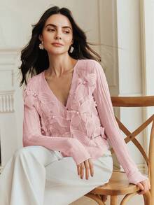 Anewsta Cardigan élégant en tricot rose doux à manches longues avec perles, fleurs et motifs ajourés pour femmes, idéal pour le printemps et l'été - Rose bonbon - Voir 2