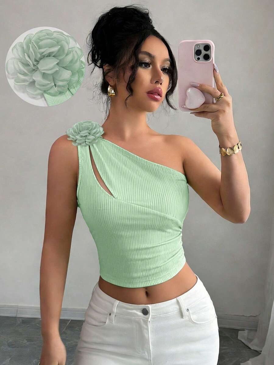 Selianne Women's Fitted Camisole With Hollow Shoulder Design & 3D Floral Decor - Green - View 1