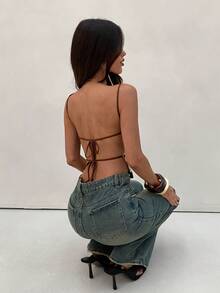 Aloruh 女士优雅V领露背条纹针织吊带背心，适合海滩度假、夏季穿着，是女士夏季、海滩、外出等场合的理想之选。这款优雅的女士上衣，尽显复古韵味，是女士背心、女士上衣和夏季吊带衫的完美搭配。 - 彩色 - 查看 5