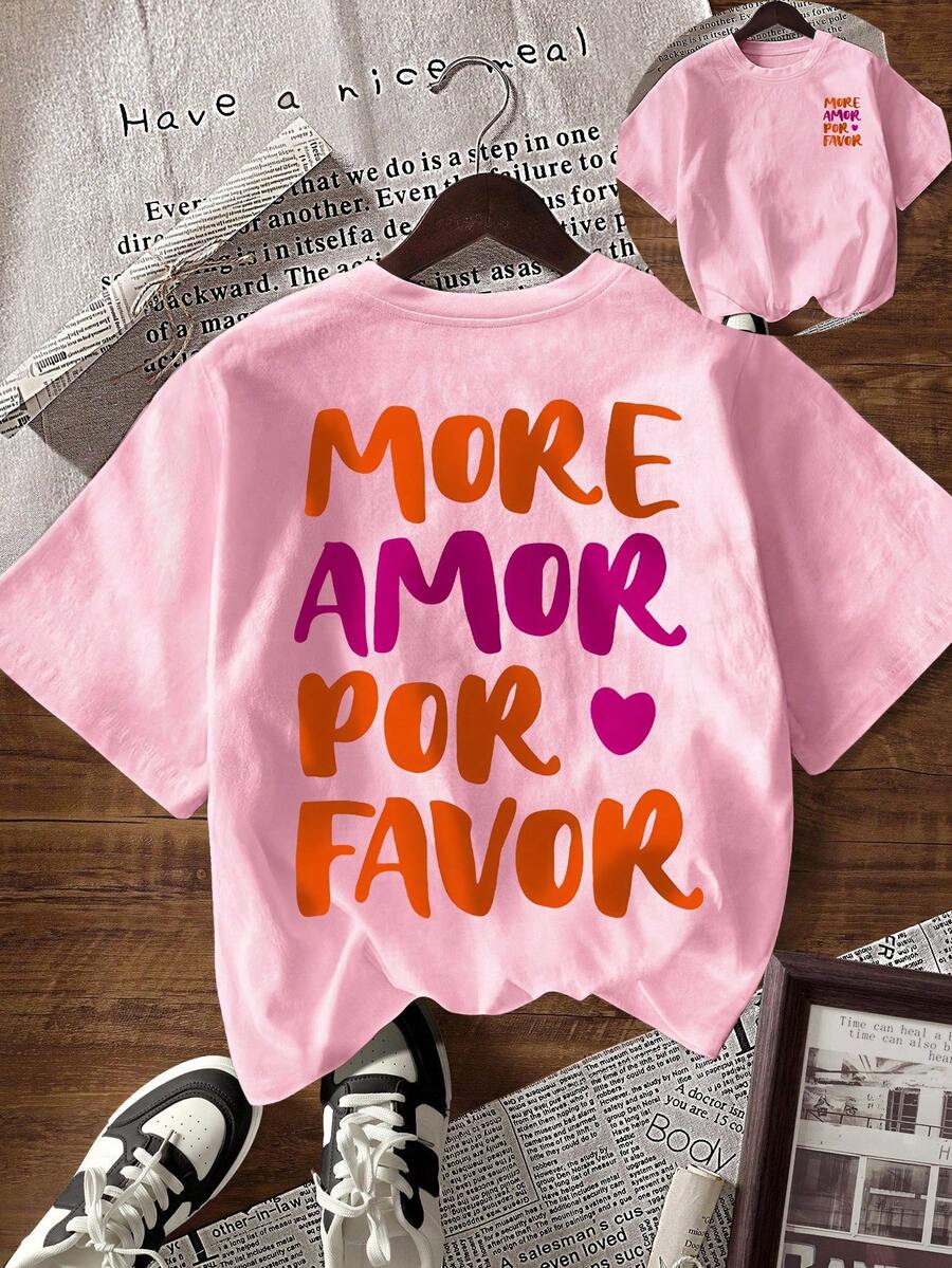 EMERY ROSE Camiseta de mujer de manga corta con cuello redondo y estampado de letras coloridas - Rosa Pálido - Ver 1
