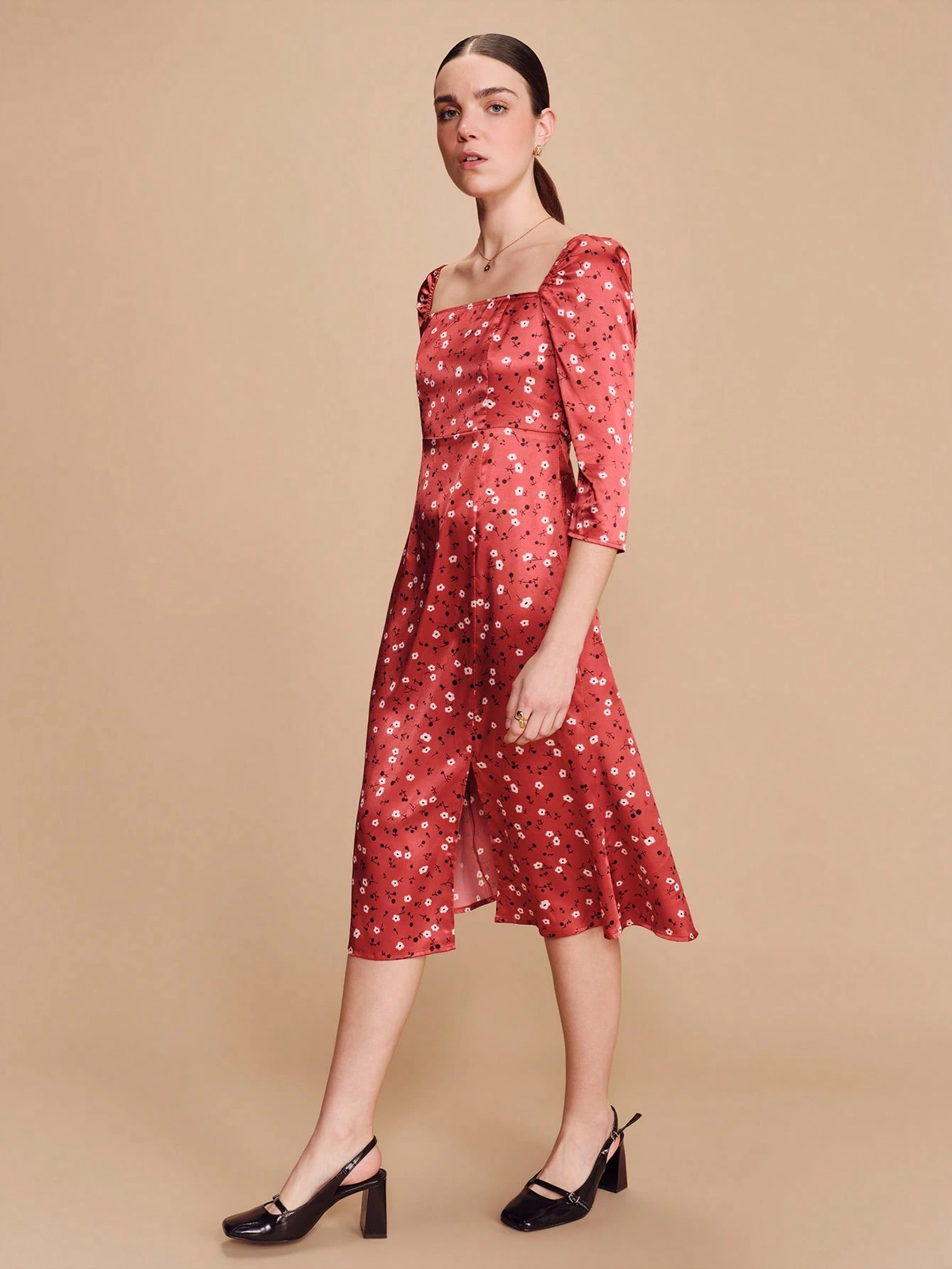 Red Floral Print Square-Neck Midi Dress With Puff Sleeves Vintage Spring Summer Style French Style Parisian Style Floral Dress Women Flower Dress Women French Dresses For Women Flower Dress Woman Lunar New Year