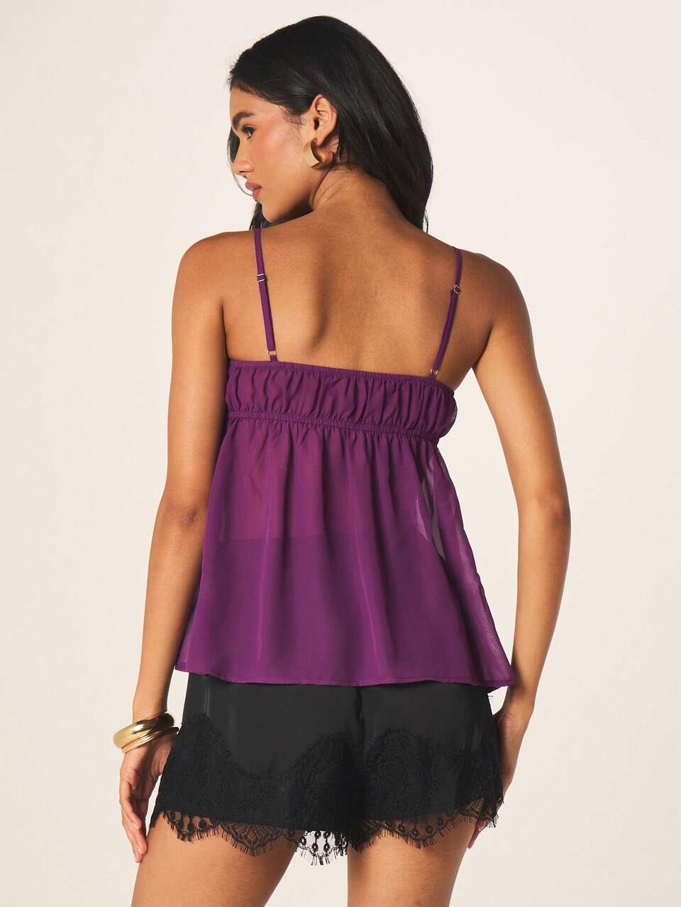MISSGUIDED Blusa sin mangas de estilo femenino elegante y casual para el verano con ajuste de babydoll, tirantes finos y drapeado en color púrpura