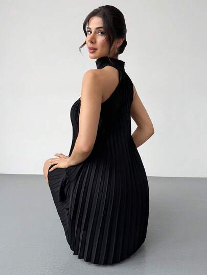 Rafferiza 女士纯色褶皱吊带迷你连衣裙