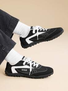 CUCCOO EASI Giày thể thao nam buộc dây đế bằng, giày bệt da lộn phối nhiều màu, giày sneaker phong cách đường phố trẻ trung, thoải mái, thoáng khí, đế bền, dễ mang vào/tháo ra, giày công sở cơ bản màu đen/xanh dương/vàng. - Đen và trắng - Xem 8