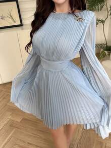 Feyla New Elegant Blue Pleated Dress, Chic & Luxurious, Suitable For Party, Vacation, And Commute - Blue - View 4