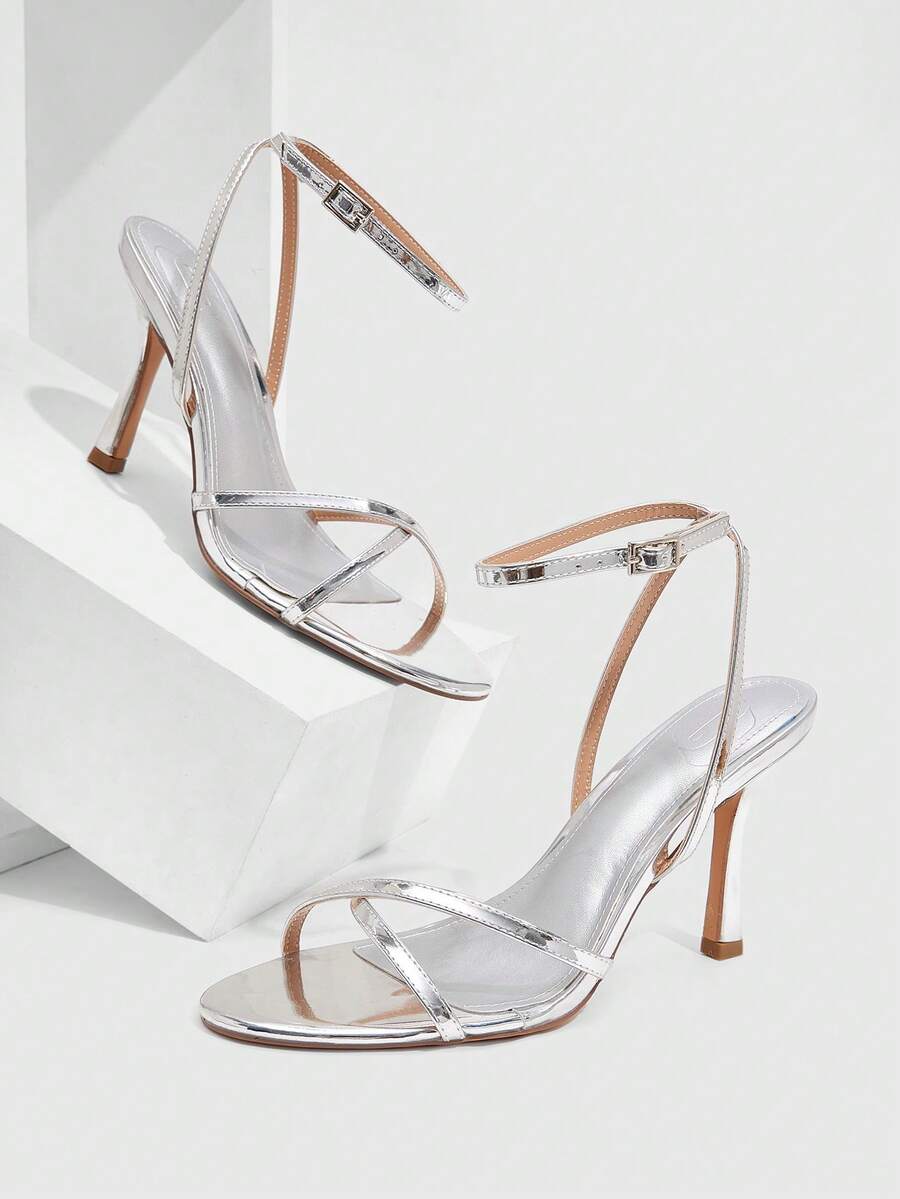 CUCCOO SZL 女鞋 新款简约时尚高跟鞋 配色喷漆细方跟踝带圆头交叉绑带性感百搭通勤镜面PU材质春夏四季职场节日派对约会街头时尚经典凉鞋优雅女鞋 - 銀色 - 查看 1