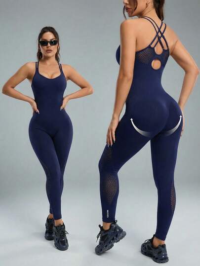 Innovista Women's Solid Color Minimalist Sleeveless Tennis Top