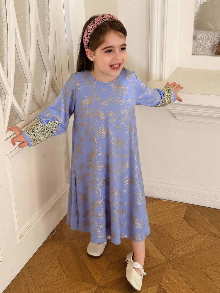Young Girls Casual Dress, Autumn Vacation