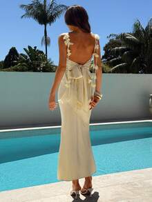 Aloruh 女士纯黄色垂褶领口花卉荷叶边露背修身连衣裙，适合婚礼、约会等场合 - 黃色 - 查看 4