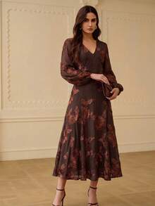 ZEYLAH V-Neck Ruched Waist Fitted Flared Hem Cutout Floral Dress, Autumn/Winter - Coffee Brown - View 6
