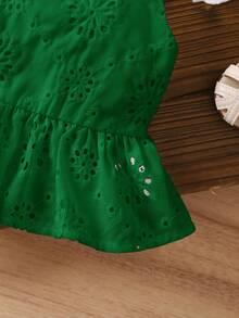 SHEIN LMoss Kids 女宝宝可爱夏季度假百搭白色刺绣蝴蝶结吊带背心 - 綠色 - 查看 3